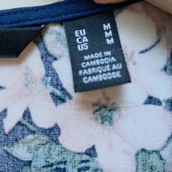 Vero Moda Floral Short Sleeve Crop Top - Picture 6 of 8